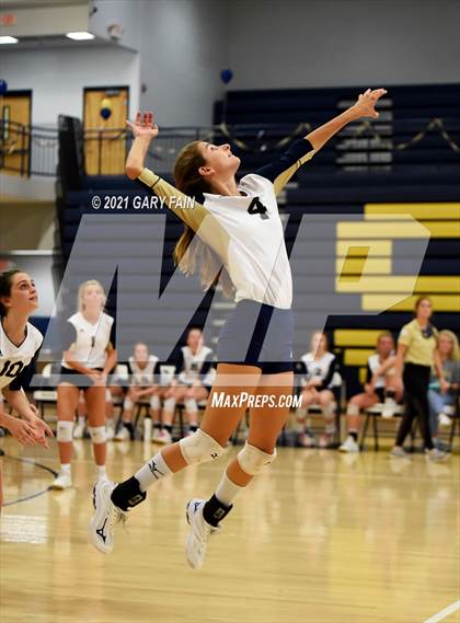Thumbnail 3 in Boyd-Buchanan @ Soddy Daisy photogallery.