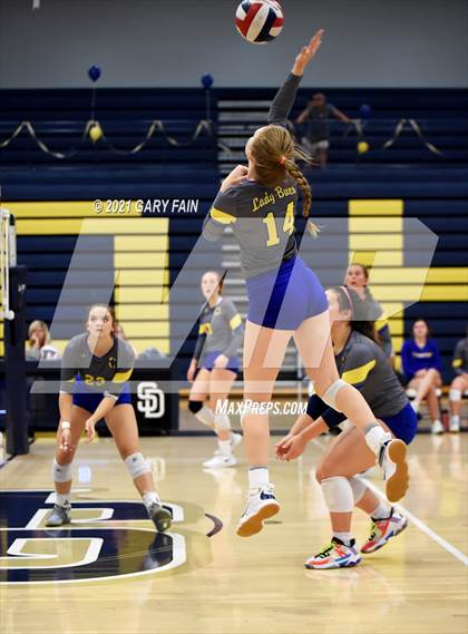 Thumbnail 3 in Boyd-Buchanan @ Soddy Daisy photogallery.
