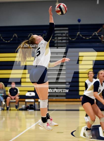 Thumbnail 1 in Boyd-Buchanan @ Soddy Daisy photogallery.