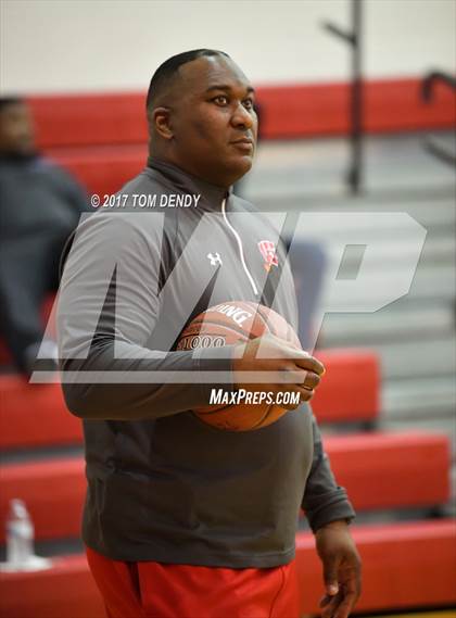 Thumbnail 2 in Wagner vs. Jersey Village (Cypress Hoops Invitational) photogallery.