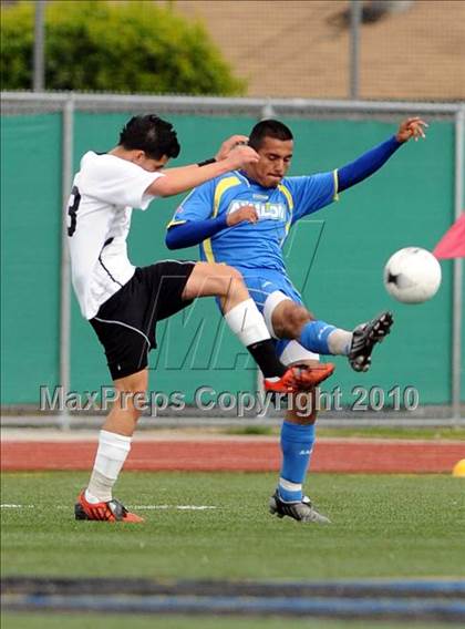 Thumbnail 2 in Santa Clara vs. Avalon (CIF SS D7 Final) photogallery.