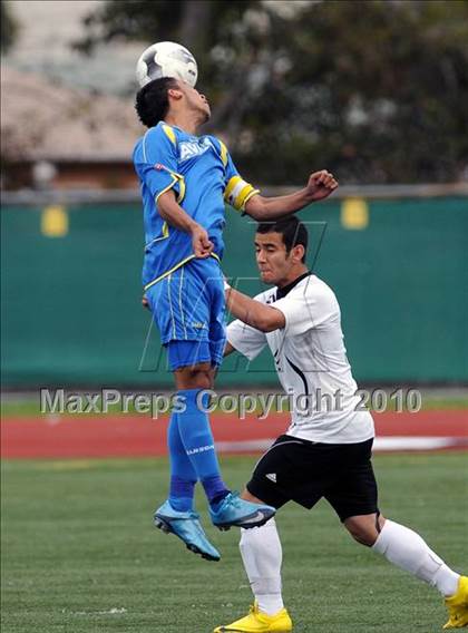 Thumbnail 3 in Santa Clara vs. Avalon (CIF SS D7 Final) photogallery.