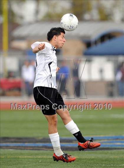 Thumbnail 3 in Santa Clara vs. Avalon (CIF SS D7 Final) photogallery.