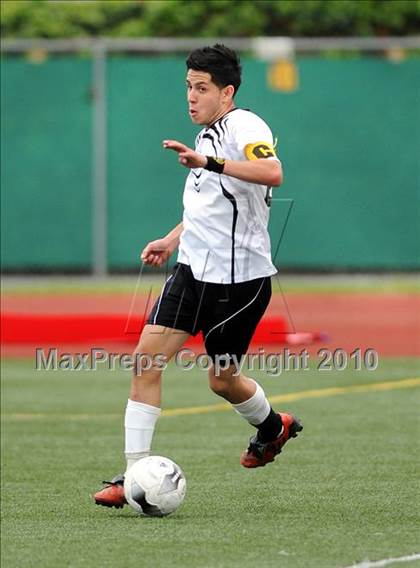 Thumbnail 3 in Santa Clara vs. Avalon (CIF SS D7 Final) photogallery.