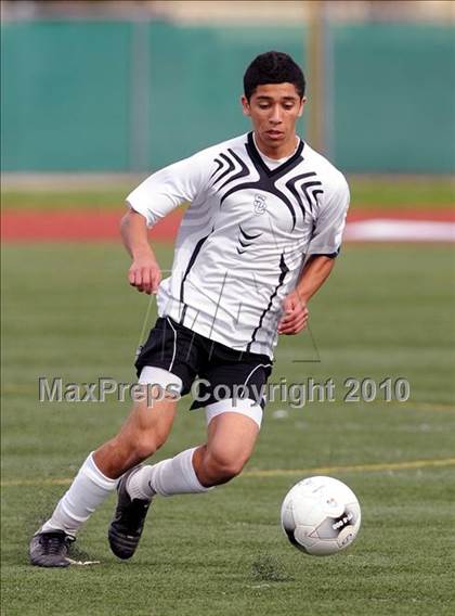 Thumbnail 1 in Santa Clara vs. Avalon (CIF SS D7 Final) photogallery.