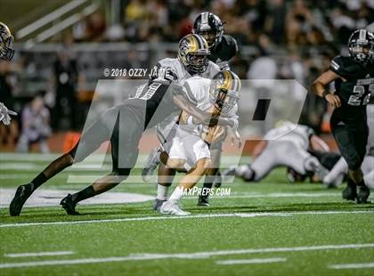 Thumbnail 2 in O'Connor vs Steele photogallery.