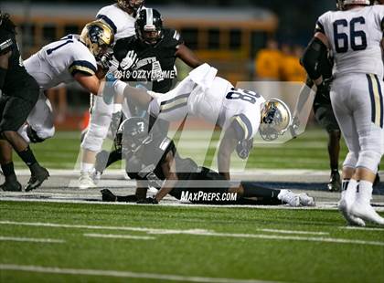 Thumbnail 2 in O'Connor vs Steele photogallery.