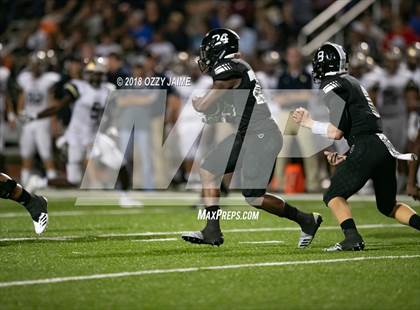 Thumbnail 2 in O'Connor vs Steele photogallery.