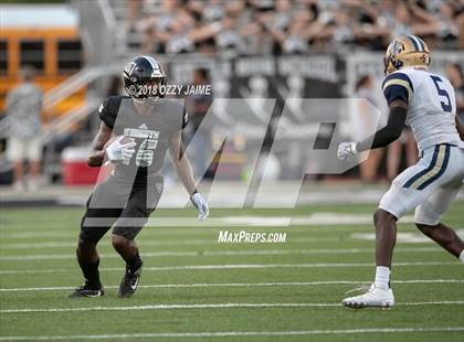 Thumbnail 3 in O'Connor vs Steele photogallery.