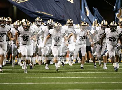 Thumbnail 2 in O'Connor vs Steele photogallery.
