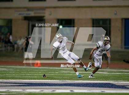 Thumbnail 1 in O'Connor vs Steele photogallery.