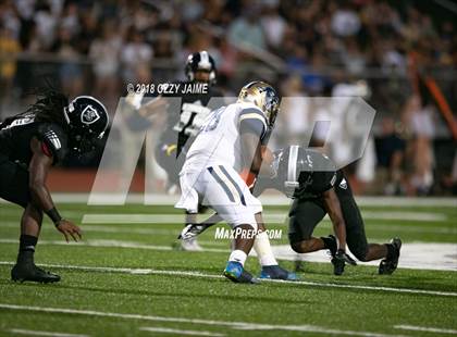 Thumbnail 3 in O'Connor vs Steele photogallery.