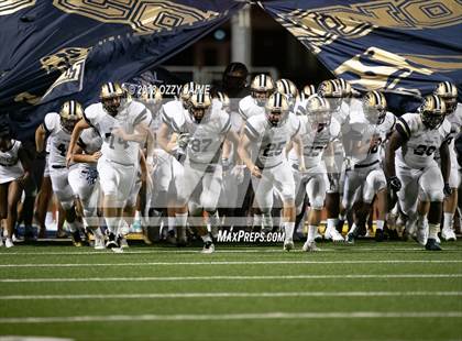Thumbnail 3 in O'Connor vs Steele photogallery.
