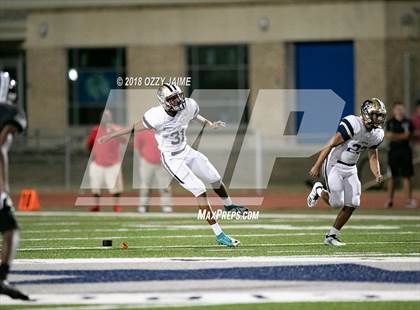 Thumbnail 3 in O'Connor vs Steele photogallery.
