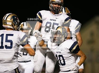 Thumbnail 3 in O'Connor vs Steele photogallery.
