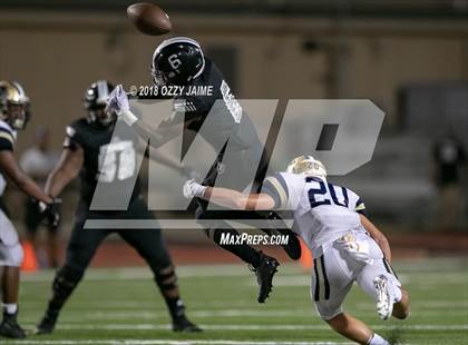 Thumbnail 2 in O'Connor vs Steele photogallery.