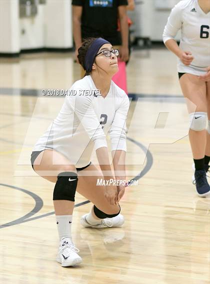 Thumbnail 1 in Woodcreek @ Inderkum photogallery.