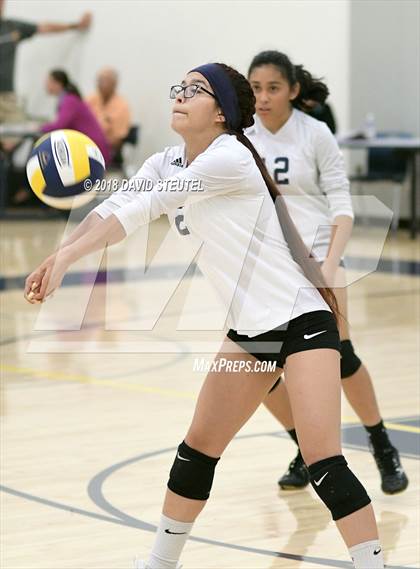Thumbnail 1 in Woodcreek @ Inderkum photogallery.
