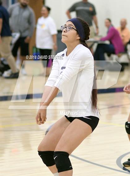 Thumbnail 3 in Woodcreek @ Inderkum photogallery.