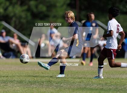 Thumbnail 2 in Cape Fear vs Lumberton (Battle for the Bell) photogallery.