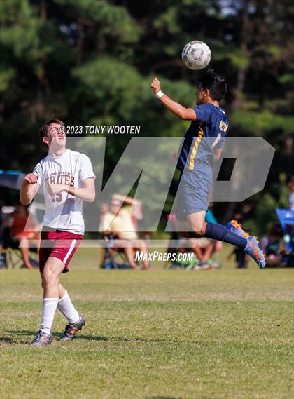 Thumbnail 1 in Cape Fear vs Lumberton (Battle for the Bell) photogallery.
