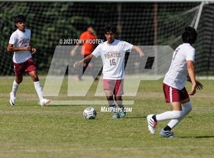 Thumbnail 1 in Cape Fear vs Lumberton (Battle for the Bell) photogallery.