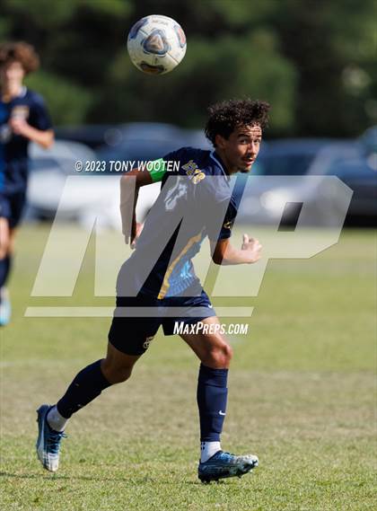 Thumbnail 1 in Cape Fear vs Lumberton (Battle for the Bell) photogallery.