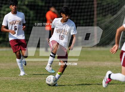 Thumbnail 3 in Cape Fear vs Lumberton (Battle for the Bell) photogallery.