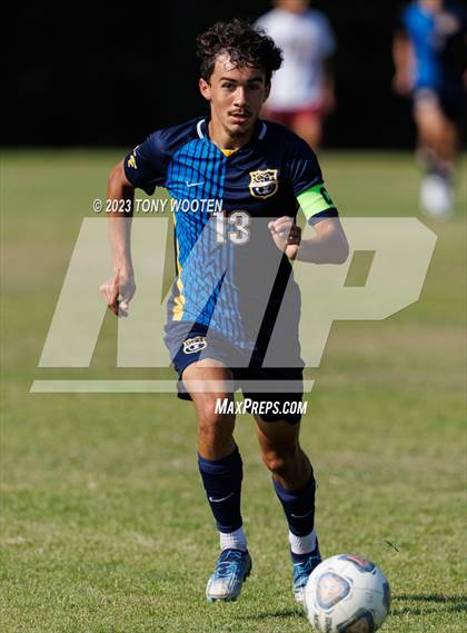 Thumbnail 2 in Cape Fear vs Lumberton (Battle for the Bell) photogallery.