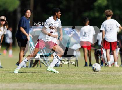 Thumbnail 2 in Cape Fear vs Lumberton (Battle for the Bell) photogallery.