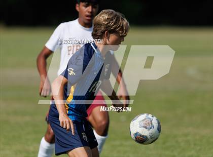 Thumbnail 1 in Cape Fear vs Lumberton (Battle for the Bell) photogallery.