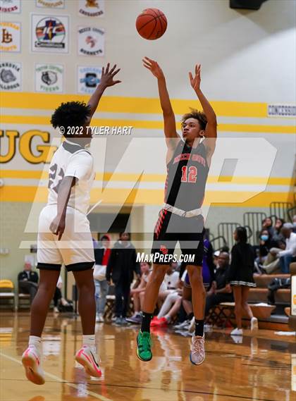 Thumbnail 2 in Beech Grove vs. Herron (IHSAA 3A Sectional) photogallery.
