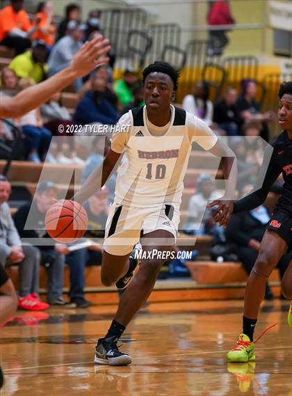 Thumbnail 3 in Beech Grove vs. Herron (IHSAA 3A Sectional) photogallery.