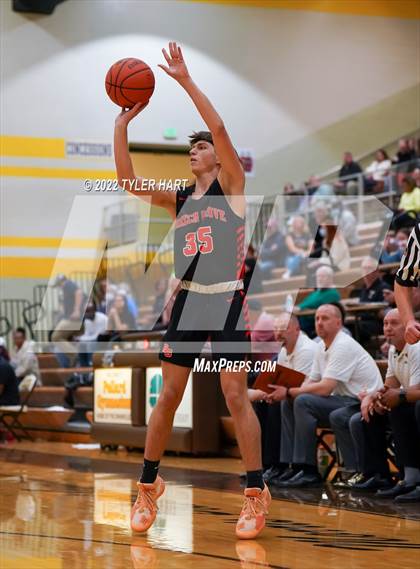 Thumbnail 1 in Beech Grove vs. Herron (IHSAA 3A Sectional) photogallery.