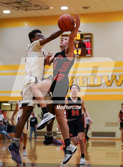 Thumbnail 2 in Beech Grove vs. Herron (IHSAA 3A Sectional) photogallery.