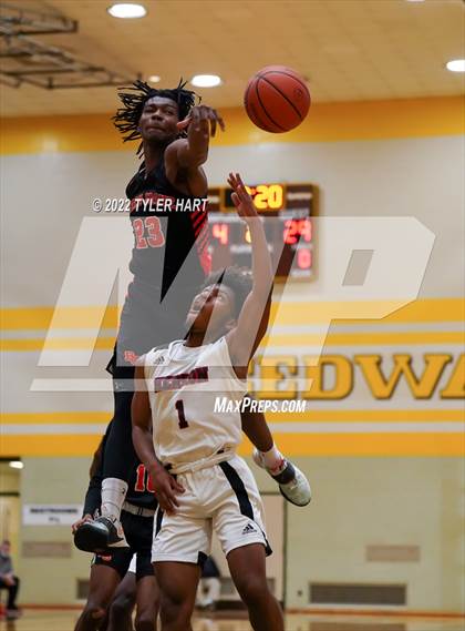 Thumbnail 2 in Beech Grove vs. Herron (IHSAA 3A Sectional) photogallery.