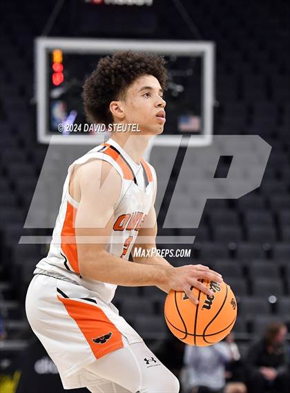 Thumbnail 1 in Verdugo Hills vs. Athenian (CIF State D5 Final) photogallery.