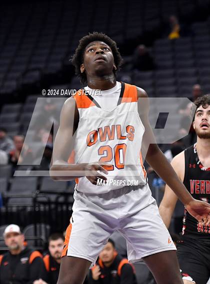 Thumbnail 3 in Verdugo Hills vs. Athenian (CIF State D5 Final) photogallery.