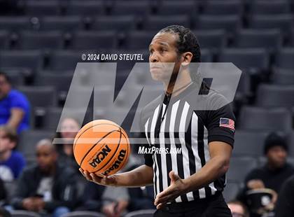 Thumbnail 1 in Verdugo Hills vs. Athenian (CIF State D5 Final) photogallery.
