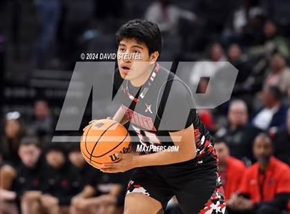 Thumbnail 3 in Verdugo Hills vs. Athenian (CIF State D5 Final) photogallery.