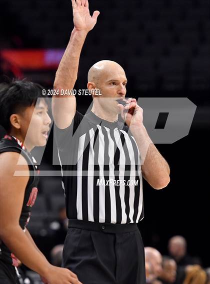 Thumbnail 3 in Verdugo Hills vs. Athenian (CIF State D5 Final) photogallery.