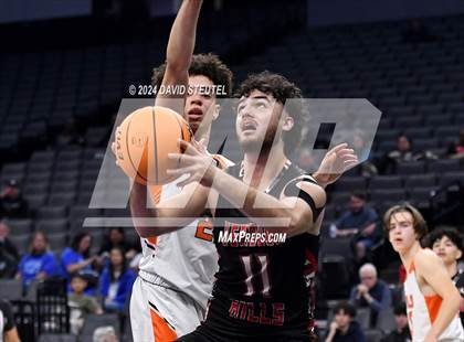 Thumbnail 3 in Verdugo Hills vs. Athenian (CIF State D5 Final) photogallery.