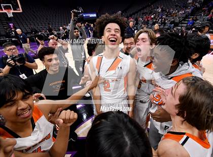 Thumbnail 1 in Verdugo Hills vs. Athenian (CIF State D5 Final) photogallery.