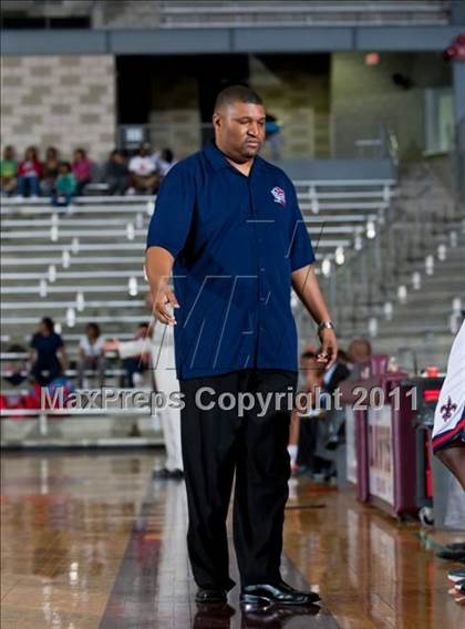 Thumbnail 2 in Carter vs. Kimball photogallery.