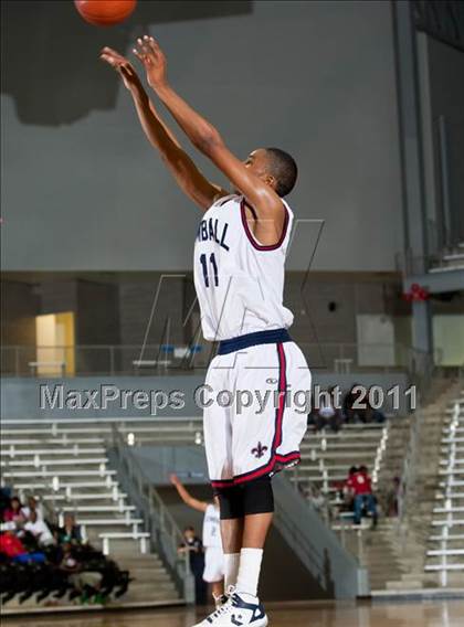 Thumbnail 1 in Carter vs. Kimball photogallery.