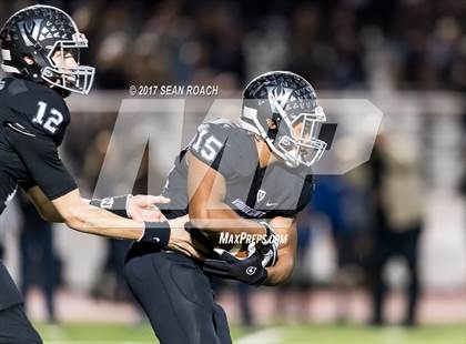 Thumbnail 1 in Lake Travis @ Vandegrift photogallery.