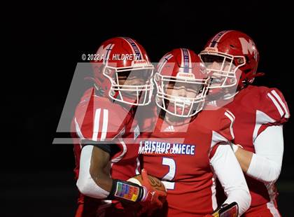 Thumbnail 1 in Aquinas vs. Bishop Miege (KSHSAA 6A Semifinal Playoff) photogallery.