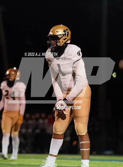 Thumbnail 1 in Aquinas vs. Bishop Miege (KSHSAA 6A Semifinal Playoff) photogallery.
