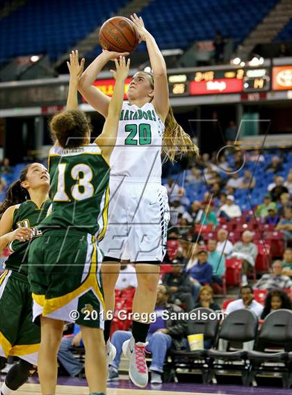 Thumbnail 2 in Pinewood vs Miramonte (CIF NorCal Regional Open Division Final) photogallery.
