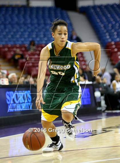 Thumbnail 2 in Pinewood vs Miramonte (CIF NorCal Regional Open Division Final) photogallery.